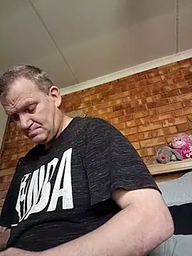 Snapshot of wallacelegend chatting on 11-20-25, 06:57 wallacelegend online show from 11-20-25, 06:57