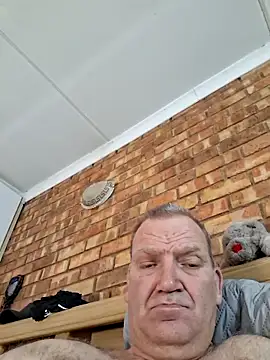 Snapshot of wallacelegend chatting on 02-26-26, 05:50 wallacelegend online show from 02-26-26, 05:50