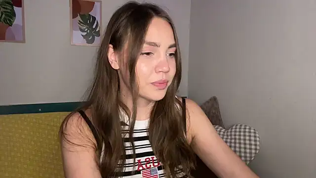 Snapshot of NebulaHaven chatting on 11-17-25, 02:28 NebulaHaven online show from 11-17-25, 02:28