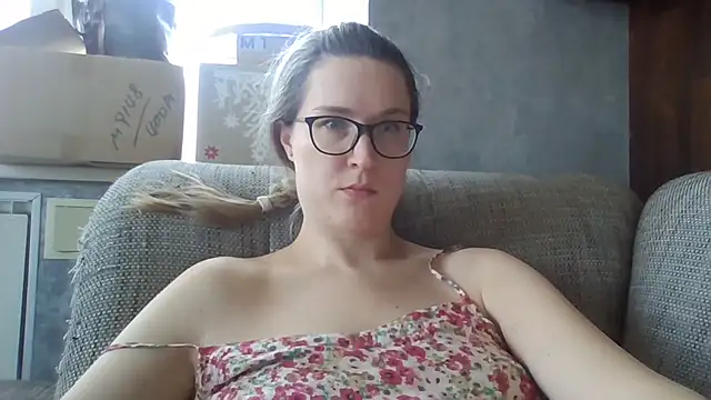 Snapshot of Jugira chatting on 07-16-26, 02:12 Jugira online show from 07-16-26, 02:12