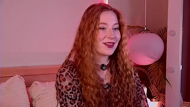 Snapshot of MiaEuphoria_ chatting on 02-04-26, 04:07 MiaEuphoria online show from 02-04-26, 04:07