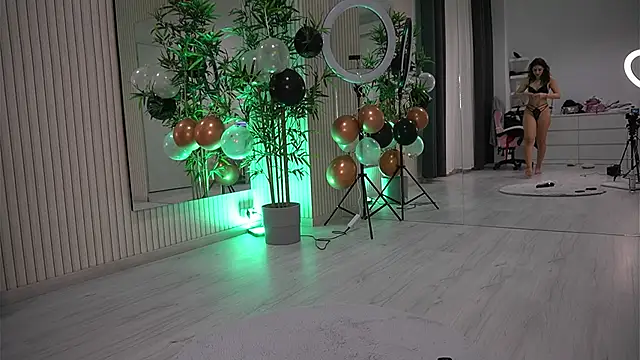 Snapshot of EmmaBlanco chatting on 11-06-25, 08:21 EmmaBlanco online show from 11-06-25, 08:21