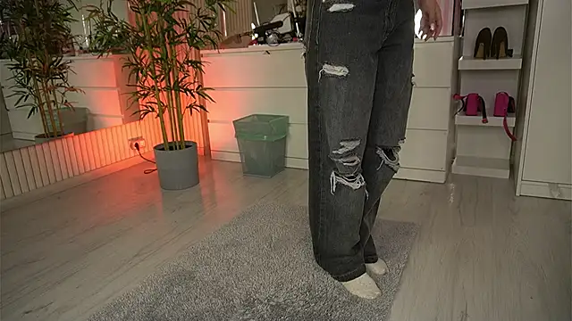 EmmaBlanco online show from 04-04-26, 04:22