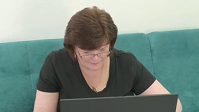 Snapshot of Sandra_Sunrise chatting on 11-09-25, 08:45 Sandra Sunrise online show from 11-09-25, 08:45