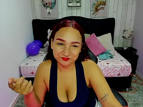 Snapshot of salome_rojas_ chatting on 09-19-25, 01:45 salome rojas online show from 09-19-25, 01:45