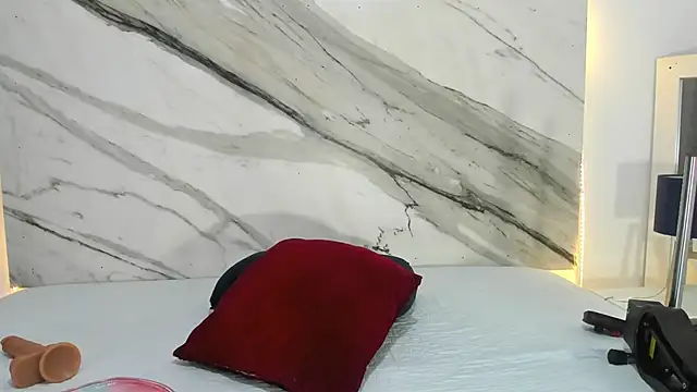 thamiina  online show from 09-10-25, 06:52