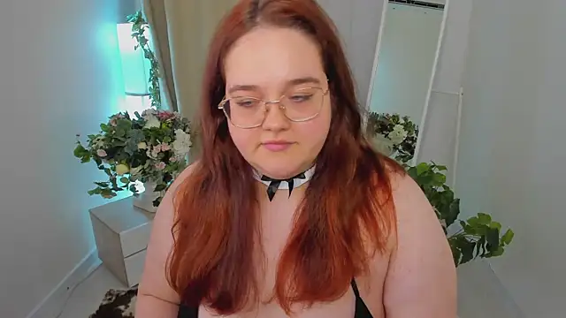 Snapshot of Neko_Moor chatting on 09-09-25, 08:41 Neko Moor online show from 09-09-25, 08:41