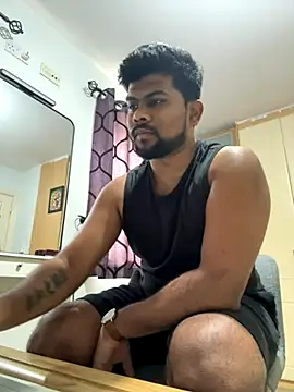 Snapshot of CrazyShashank chatting on 11-09-25, 02:15 CrazyShashank online show from 11-09-25, 02:15