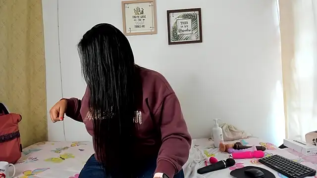 selena jhonson online show from 02-09-26, 01:37