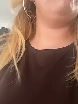 KaylaTrudi online show from 01-12-26, 01:05