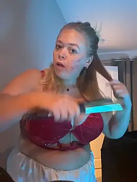 KaylaTrudi online show from 02-02-26, 10:19