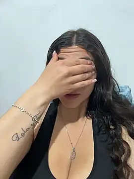 arieel  722 online show from 11-28-25, 03:53