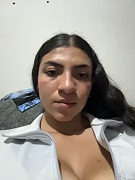 arieel  722 online show from 12-16-25, 04:17