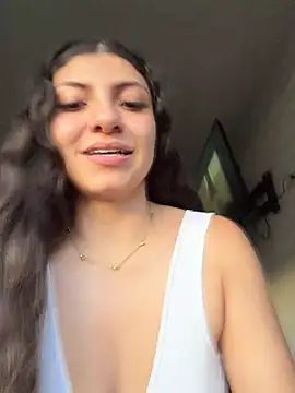 Snapshot of arieel__722 chatting on 07-15-26, 11:10 arieel 722 online show from 07-15-26, 11:10