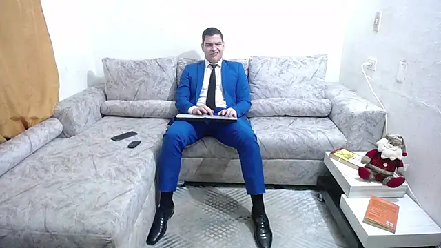 Victor Maitland online show from 12-16-25, 08:47