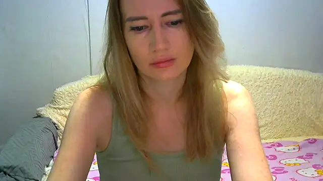 JessFoxxx online show from 12-15-25, 04:06