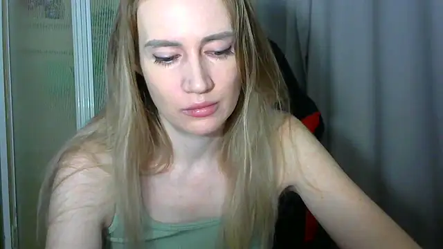 JessFoxxx online show from 02-11-26, 03:33