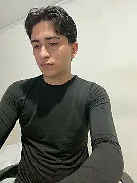 Tavinho067 online show from 05-24-26, 10:59