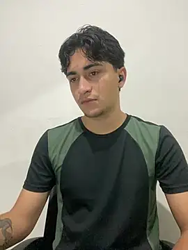 Tavinho067 online show from 07-22-26, 11:07