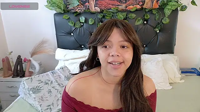 Snapshot of Amanda_sweet chatting on 02-15-26, 01:09 Amanda sweet online show from 02-15-26, 01:09