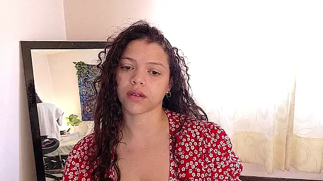 Snapshot of Amanda_sweet chatting on 06-17-26, 02:07 Amanda sweet online show from 06-17-26, 02:07