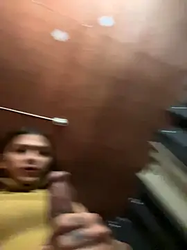 Snapshot of Ur_latinahotpaprika chatting on 10-17-25, 12:08 Ur latinahotpaprika online show from 10-17-25, 12:08