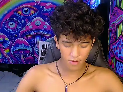 kenbigcockxx online show from 06-05-26, 03:13