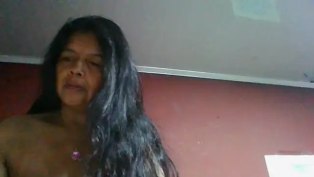 Snapshot of DianaOchoa_ chatting on 06-18-26, 10:52 DianaOchoa online show from 06-18-26, 10:52
