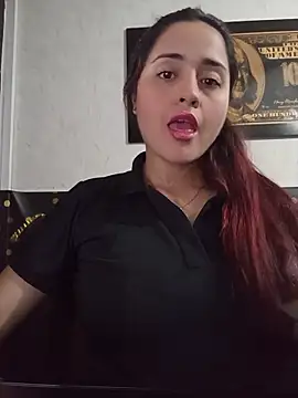 candy  fox  online show from 11-19-25, 12:49