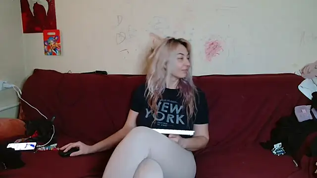 AsyaLulu online show from 03-05-26, 12:01