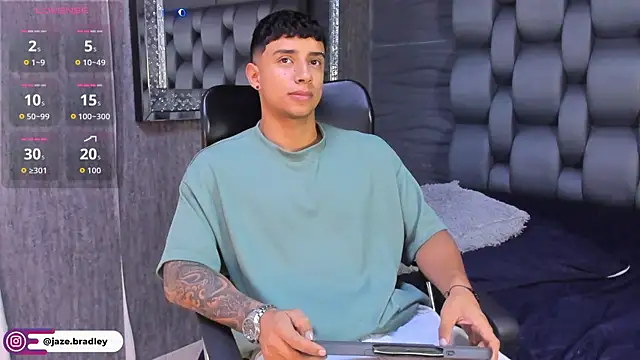 jaze bradley online show from 10-13-25, 11:32