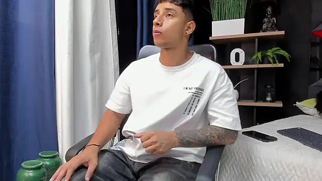 jaze bradley online show from 12-01-25, 11:26