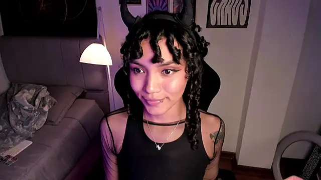 Snapshot of Nati____ chatting on 11-01-25, 04:25 Nati online show from 11-01-25, 04:25