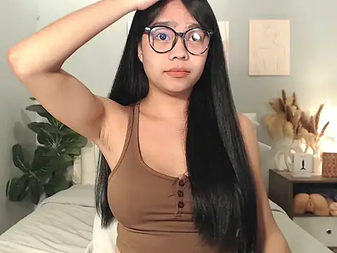 Snapshot of HotAsianGabby69 chatting on 05-10-26, 02:11 HotAsianGabby69 online show from 05-10-26, 02:11