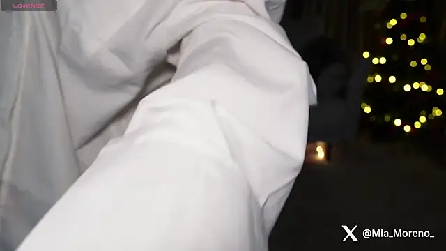 ArianaaSwift online show from 12-21-25, 05:20