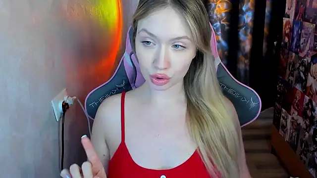 NicoleRiccii online show from 01-13-26, 10:15