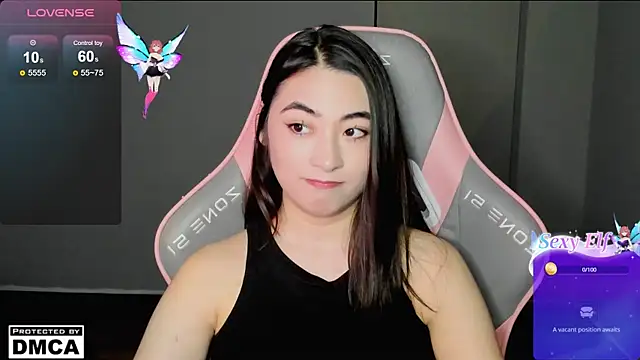 Snapshot of MeilideQian1 chatting on 03-10-26, 10:53 MeilideQian1 online show from 03-10-26, 10:53