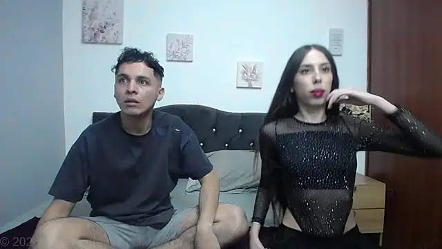 Snapshot of Sofi_Andres69 chatting on 04-15-26, 11:05 Sofi Andres69 online show from 04-15-26, 11:05