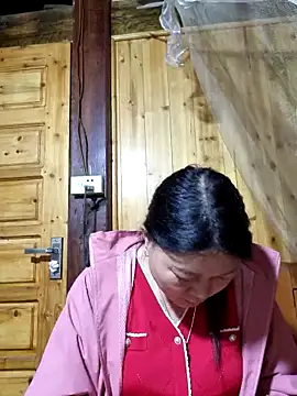 yoowwmr online show from 10-30-25, 01:56