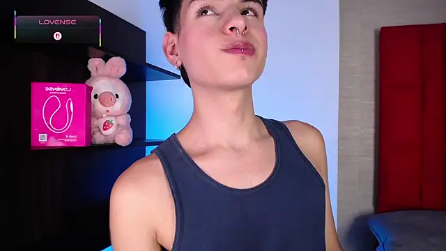 Ezra Storm online show from 12-05-25, 04:43