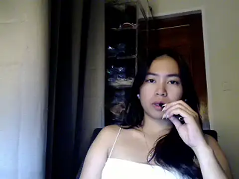 Snapshot of candycrushyyy chatting on 09-26-25, 06:56 candycrushyyy online show from 09-26-25, 06:56