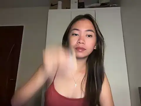 candycrushyyy online show from 12-17-25, 02:50