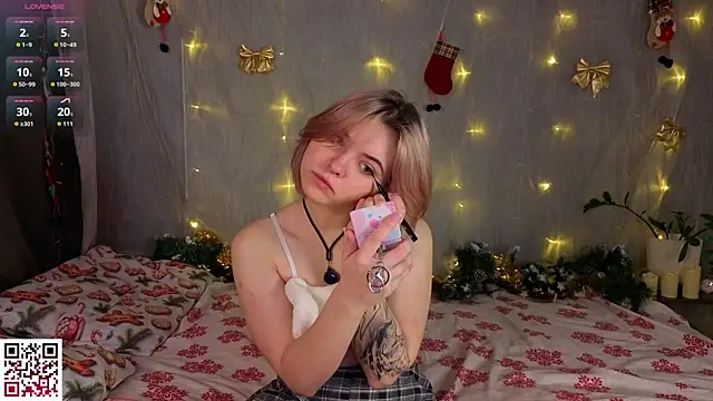 PolIyBowman online show from 01-14-26, 03:28