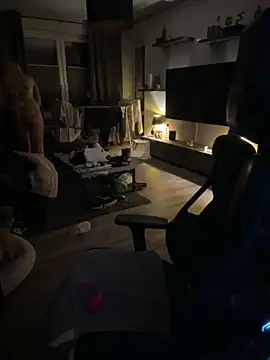 Snapshot of Jasmina-Joy chatting on 10-07-25, 08:17 Jasmina-Joy online show from 10-07-25, 08:17