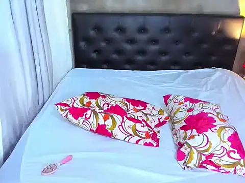 hotbabymaria online show from 09-23-25, 12:13