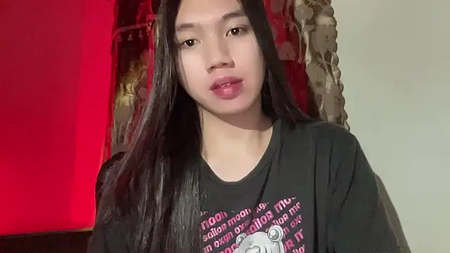 Snapshot of kat_mire chatting on 09-11-25, 06:08 kat mire online show from 09-11-25, 06:08