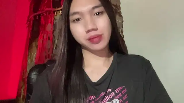 Snapshot of kat_mire chatting on 09-13-25, 06:40 kat mire online show from 09-13-25, 06:40