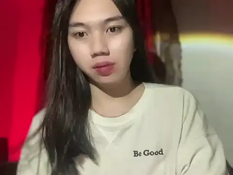 Snapshot of kat_mire chatting on 11-20-25, 07:24 kat mire online show from 11-20-25, 07:24