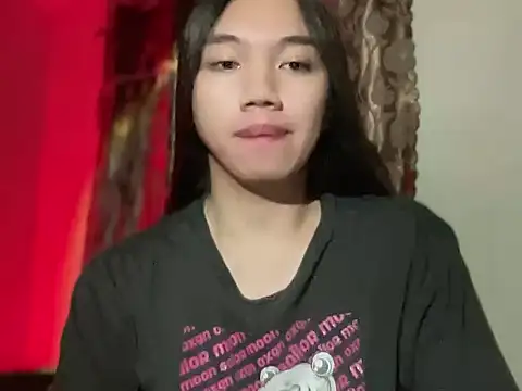 Snapshot of kat_mire chatting on 11-21-25, 05:55 kat mire online show from 11-21-25, 05:55