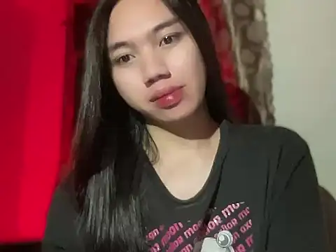 Snapshot of kat_mire chatting on 11-27-25, 07:38 kat mire online show from 11-27-25, 07:38